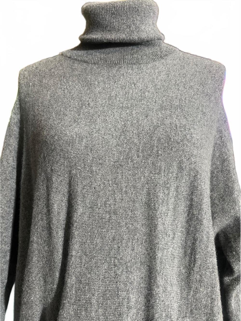 Garnet Hill Gray Wool Cashmere Turtleneck Elevated Ski Tunic Sweater-Size Medium - Picture 3 of 9
